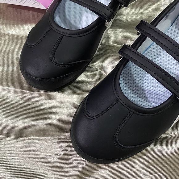 PATOU x Onitsuka Tiger Collaboration Black Flats - Picture 5 of 10